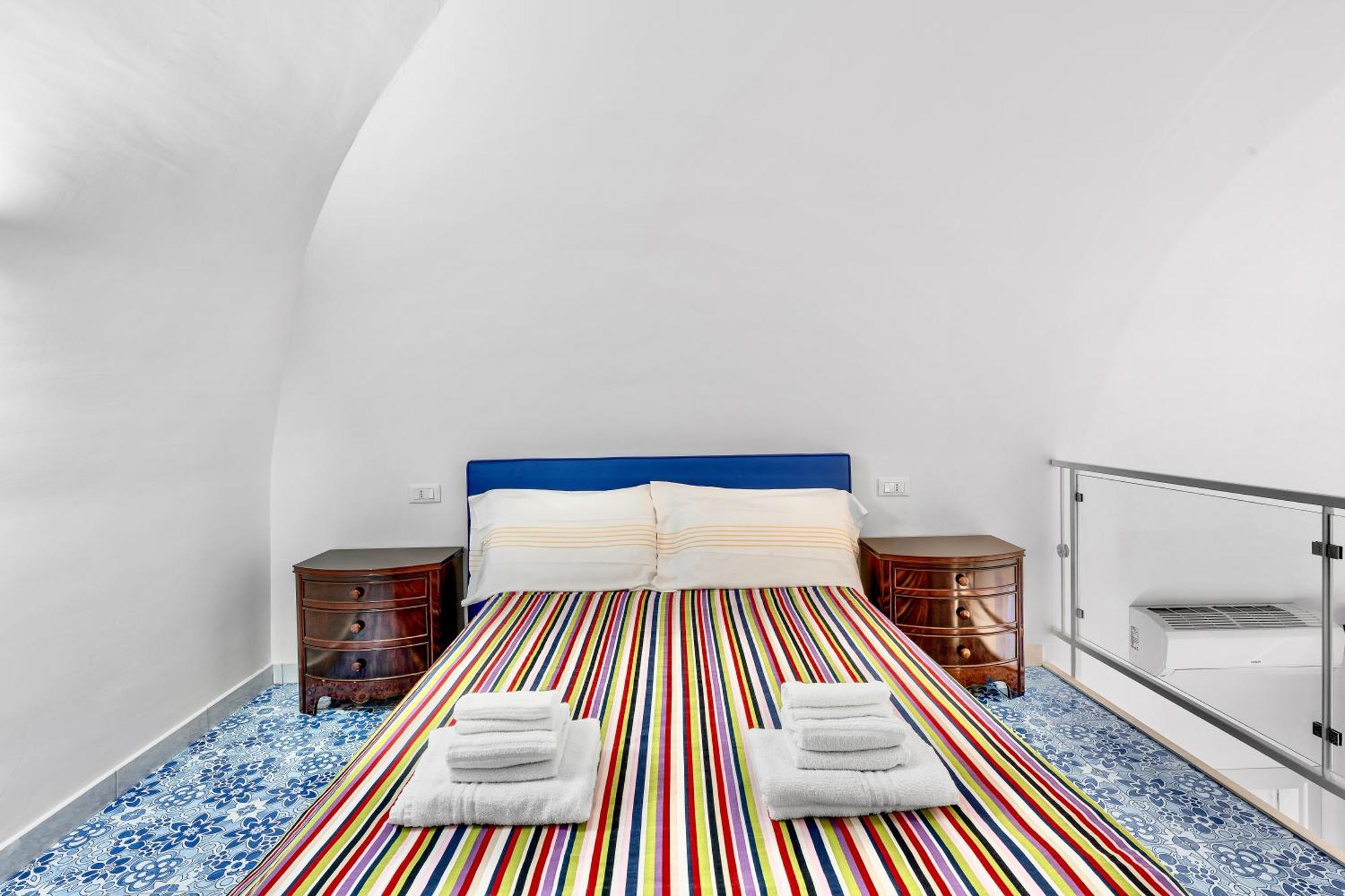 Luxe Minimal Duplex, Amalfi Coast - Airhome Vico Equense Extérieur photo